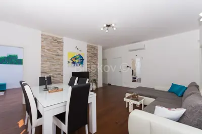 Otok Čiovo, Slatine, dvije kuće drugi red od mora, prodaja - 8