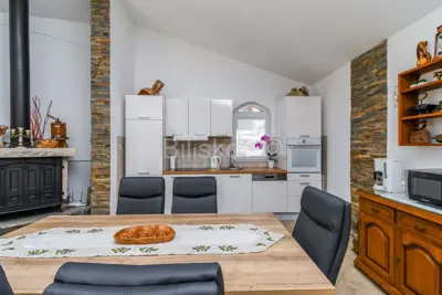 Otok Čiovo, Slatine, dvije kuće drugi red od mora, prodaja - 17