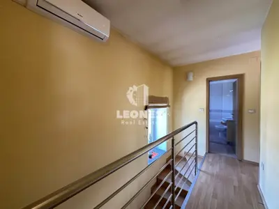 Detached house, Brtonigla, 220 m² and building plot yard 900 m² - 19