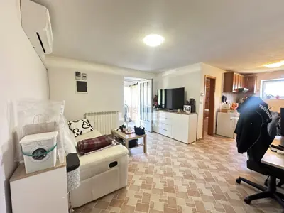 Detached house, Brtonigla, 220 m² and building plot yard 900 m² - 5