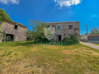 Steinhaus 90 m², Oprtalj Umgebung - Blick auf die Landschaft - 2