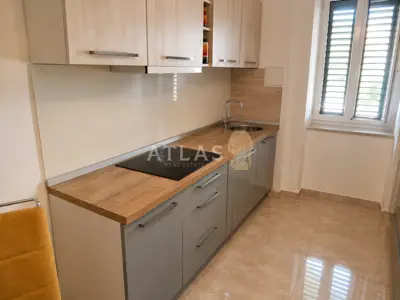 Belveder - neat 2 rooms + living room in an excellent location - 5