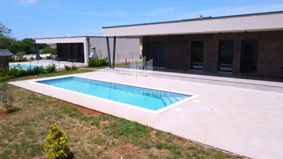 Haus zum Kauf in Poreč, 98,1 m² - 4