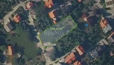 Baugrundstück 1 792 m², Gajnice, ausgezeichnete Mikrolage