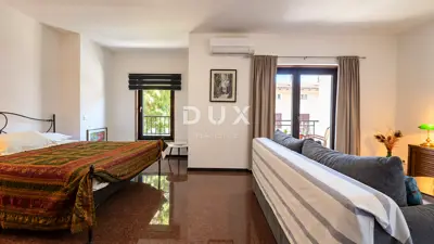 Lovran, center, studio apartment, 50 m², 2nd row to the sea - 4