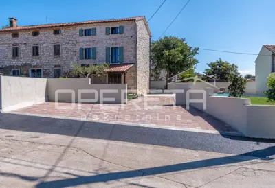 Steinhaus, Umgebung von Poreč, Pool und Meerblick - 18