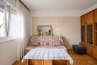 Stan 55 m², Delnice - dvije spavaće sobe i 2 balkona - 6