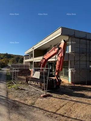 Prodaja - Stan u izgradnji s dvorištem i parkirnim mjestom, blizina Rovinja! - 2