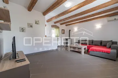 Istra, Pula - terraced house with pool - 6