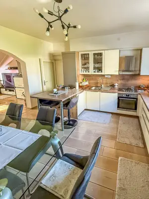Apartment 76.70 m², Donji grad, center - 2 bedrooms - 5
