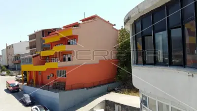 Poslovno-stambeni objekt 710 m², Split Brda, 4 etaže