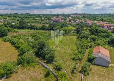 Land 703 m², Svetvinčenat - flat and regular shape - 3
