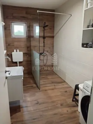 Haus 200 m², Pisarovina - Velika Jamnička, gepflegtes Anwesen - 5