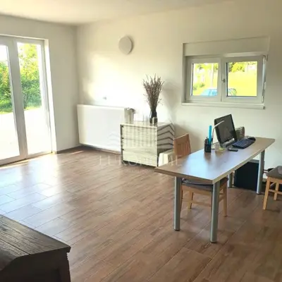 Haus 200 m², Pisarovina - Velika Jamnička, gepflegtes Anwesen - 3