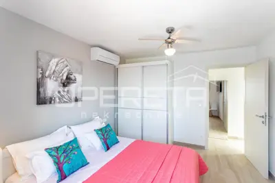 Vila 8.000 m², Supetar na Braču, panoramski pogled na more - 21