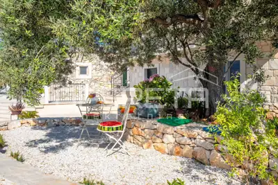 Vila 8.000 m², Supetar na Braču, panoramski pogled na more - 14