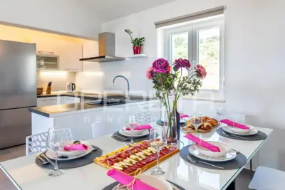 Vila 8.000 m², Supetar na Braču, panoramski pogled na more - 16