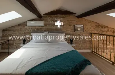 Apartment 140 m², Split center - next to Diocletian's Palace - 15