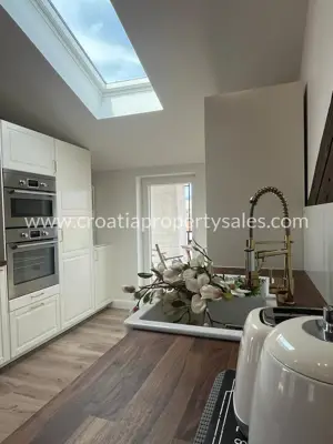 Apartment 140 m², Split center - next to Diocletian's Palace - 7