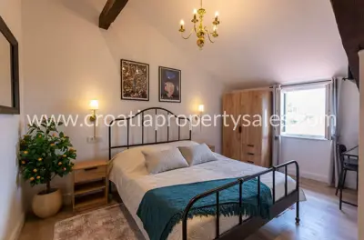 Apartment 140 m², Split center - next to Diocletian's Palace - 9