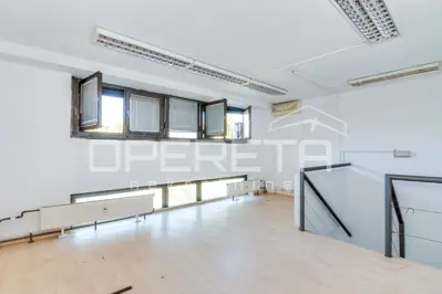 Commercial space 300 m², Trešnjevka - Sjever, lease - 12