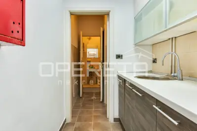 Commercial space 300 m², Trešnjevka - Sjever, lease - 14