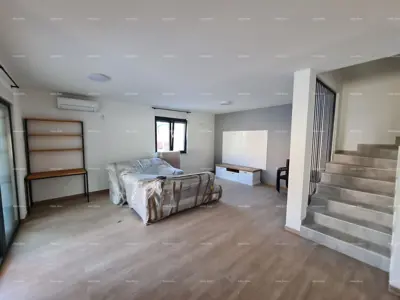 Kuća s bazenom! Blizina Medulina! Pomer. - 11