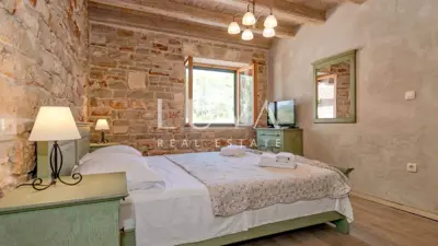 Villa 300 m², Stari Grad on Hvar - pool and privacy - 14