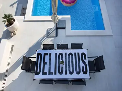 Baška Voda - vila s bazenom blizu plaže - 6
