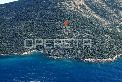Land 2,126 m², Baćina - near the sea and greenery