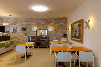 Hotel und Restaurant, Pula Zentrum, 12 Zimmer und Apartment - 4