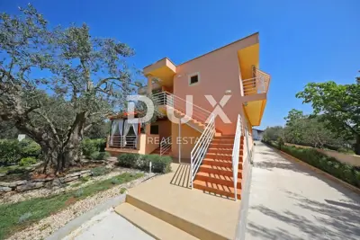 ZADAR, SUKOŠAN - Apartment house 150 m from the sea - 2