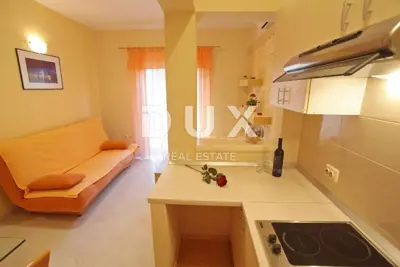 ZADAR, SUKOŠAN - Apartment house 150 m from the sea - 10