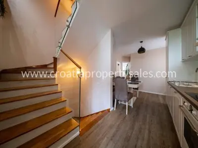 Kuća, Rogoznica, 170 m², 580 000 € - 8