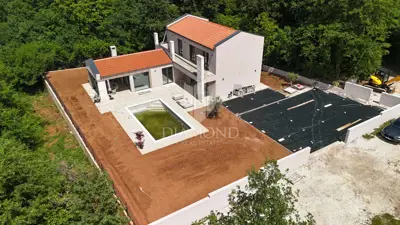 Villa 236 m², Labin - heated pool and grounds 1,006 m²