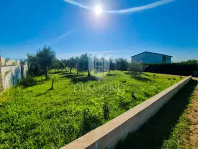 Građevinsko zemljište 836 m², Poreč - pogled na more