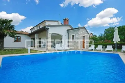 House for sale in Poreč, 140 m²