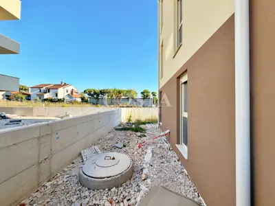ZADAR, BILI BRIG - Stan s vrtom u izgradnji Z2S1 - 11