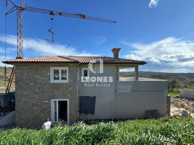 Villa 0 m², Momjan bei Buje, Meerblick und Infinity-Pool - 2