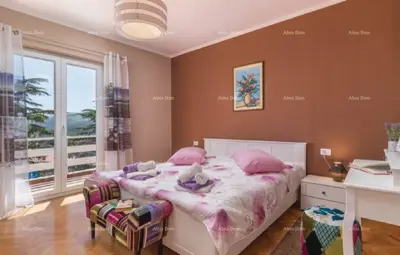 Kuća 200m², Rabac – tri stana na mirnoj lokaciji, pogled na more - 9