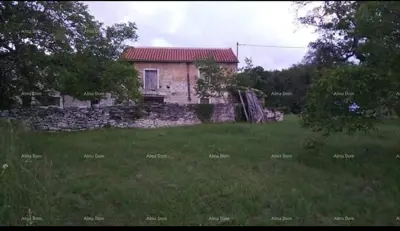 Stone house 160 m², Oprtalj - land 4 500 m² - 4