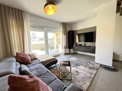 Stan 129 m², Novigrad - mirna lokacija i vrt - 3