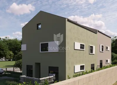 Property, Poreč - high-traffic location along the main road - 3