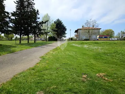 Građevinsko zemljište 739 m², Poreč okolica, mirno mjesto