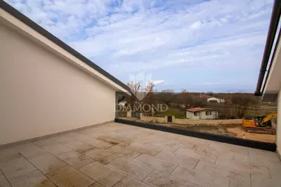 House on Krk, near Malinska and open sea view - 8