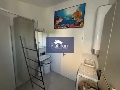 Apartman 61 m², Peroj - pogled na more i prostrana terasa - 17