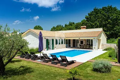 Labin, Villa in a quiet location - 10