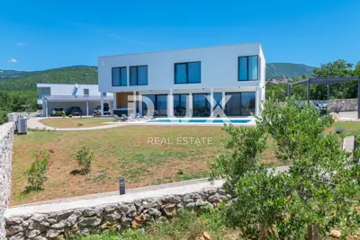 Villa 260 m², Šmrika - Panoramablick auf das Meer
