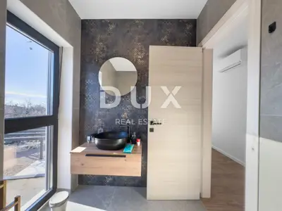 Villa 260 m², Šmrika - Panoramablick auf das Meer - 11