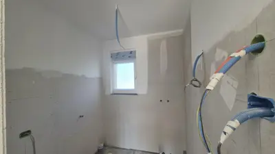 Prefabricated house with yard in a quiet location - 14